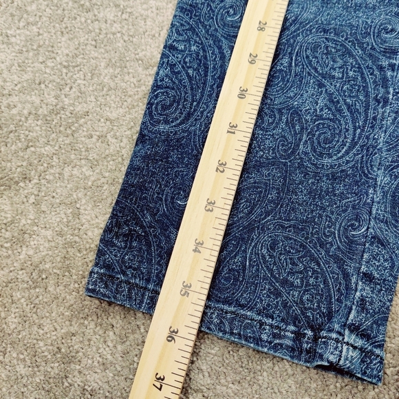 Lee Classis Fit Women's Paisley Print Jeans Size 6 Blue Denim Pants - Picture 10 of 11